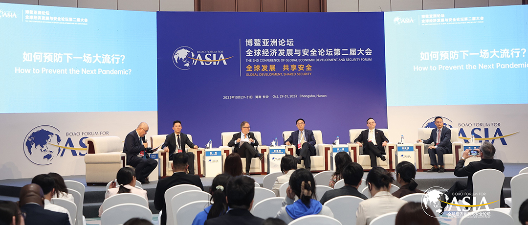 pp电子集团副总裁柯家洋在博鳌亚洲论坛呼吁按需佩带防护口罩